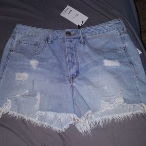 Forever 21 light wash boyfriend shorts